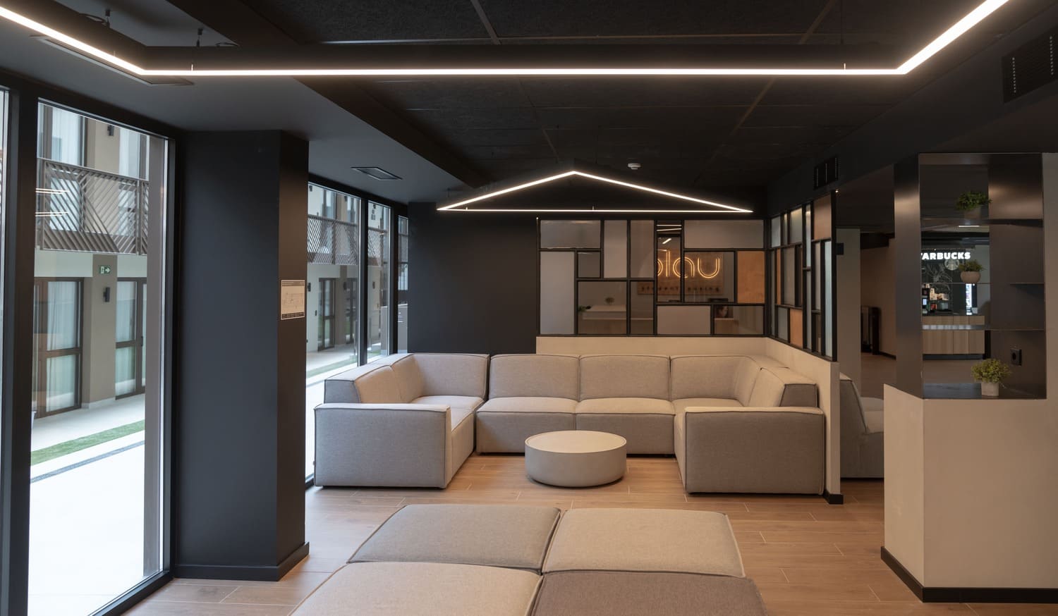 Lobby and lounge